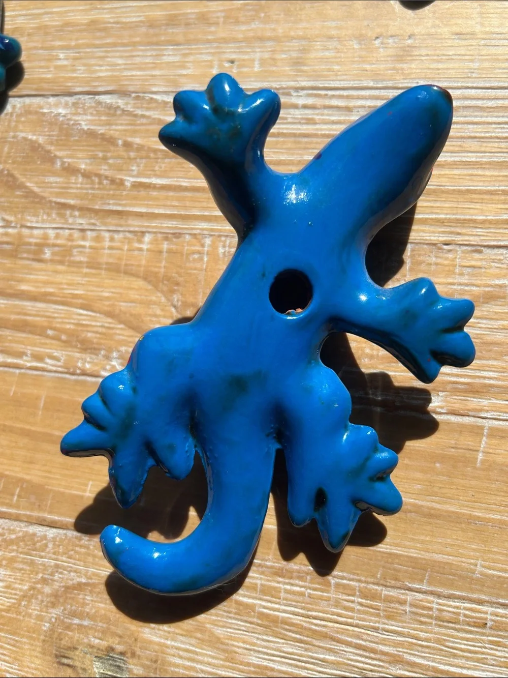 Hand-Painted Mexican Talavera Pottery Gecko Figurine.